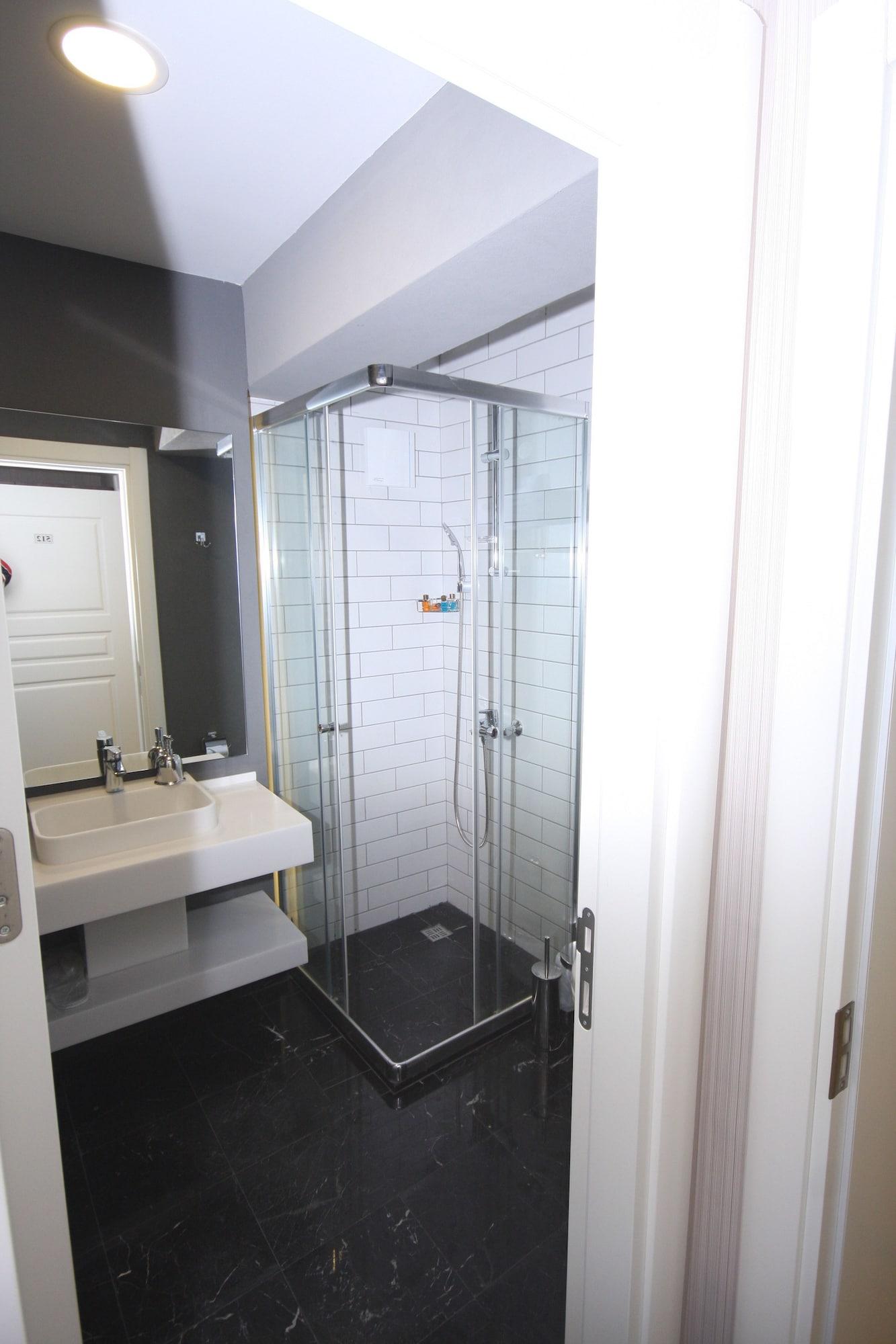 Vita Suites Karakoey Istanbul Bagian luar foto