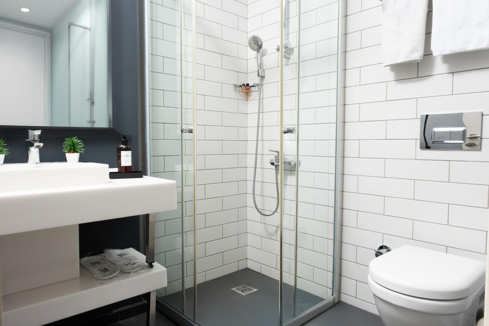 Vita Suites Karakoey Istanbul Bagian luar foto